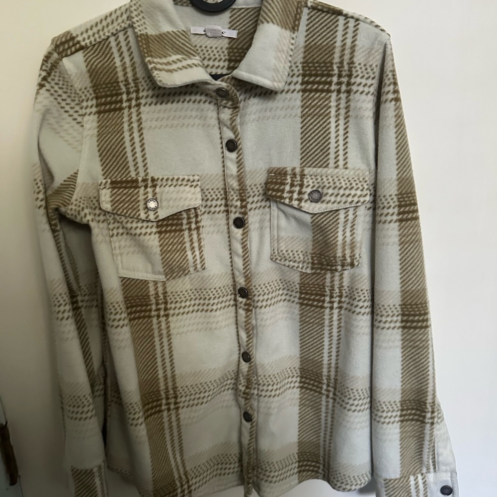 O'Neill Plaid Button-Up Shirt in Brown and Cream